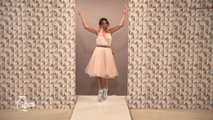 Lilly Becker rollt über den Catwalk Lilly Becker rollt über den Catwalk