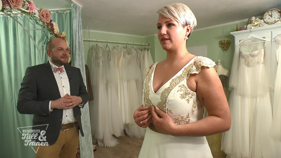Braut Judith kämpft mit den Tränen Braut Judith kämpft mit den Tränen