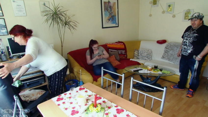 Paulas Verhalten irritiert Willy Paulas Verhalten irritiert Willy