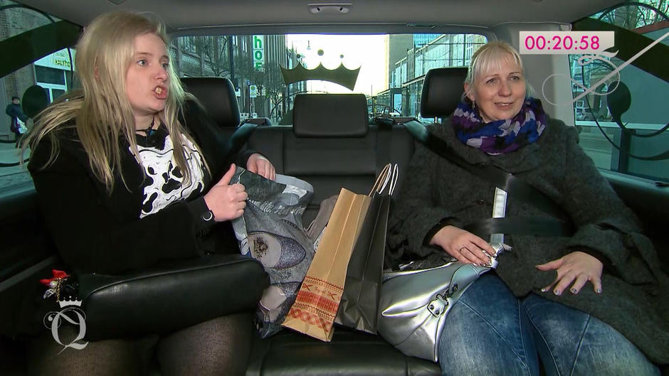Anne macht sich berechtigte Sorgen um ihr Styling Anne macht sich berechtigte Sorgen um ihr Styling