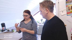 Ängstliche Mutter trifft furchlosen Vater Ängstliche Mutter trifft furchlosen Vater