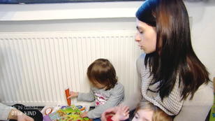 Chiara und Melanie im Erziehungsvergleich Chiara und Melanie im Erziehungsvergleich