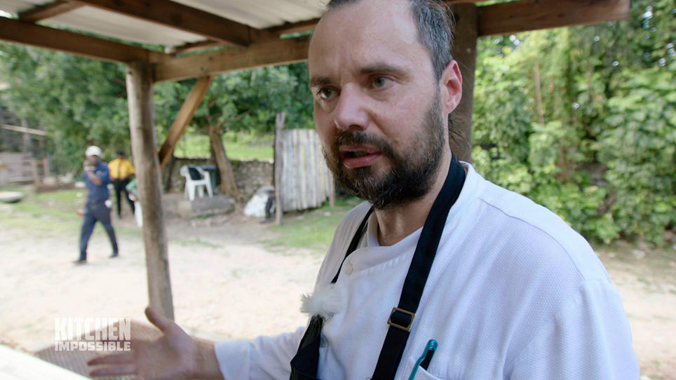 Mario Lohninger kämpft mit dem "wilden Grill" Mario Lohninger kämpft mit dem "wilden Grill"