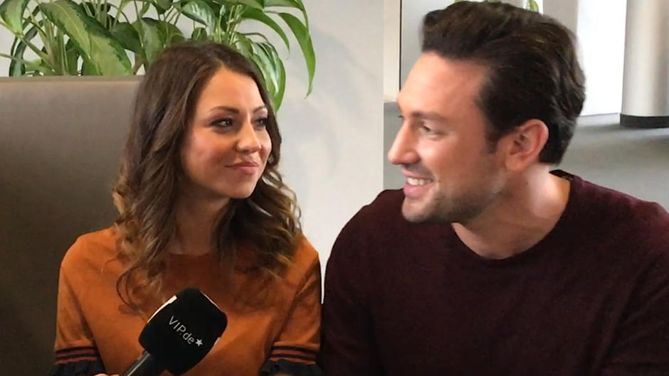 Das 'Bachelor'-Paar im 'Entweder-Oder'-Interview Das 'Bachelor'-Paar im 'Entweder-Oder'-Interview