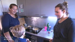 Mama Iris hat kein Interesse am Kochen Mama Iris hat kein Interesse am Kochen