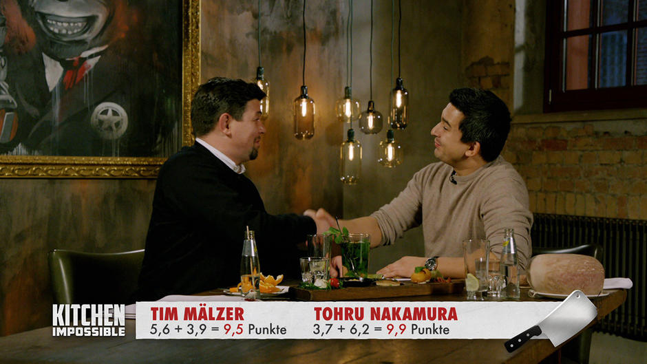Tohru Nakamura besiegt Tim Mälzer bei "Kitchen Impossible" Tohru Nakamura besiegt Tim Mälzer bei "Kitchen Impossible"