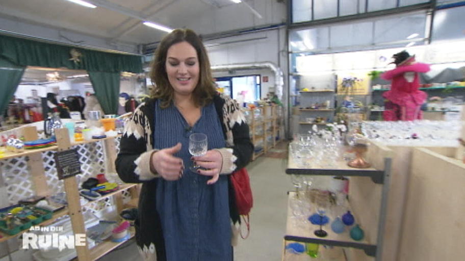 Maren im Shopping-Fieber Maren im Shopping-Fieber