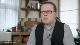 Angelo Kelly: "Wir haben noch 50 Euro gehabt." Angelo Kelly: "Wir haben noch 50 Euro gehabt."