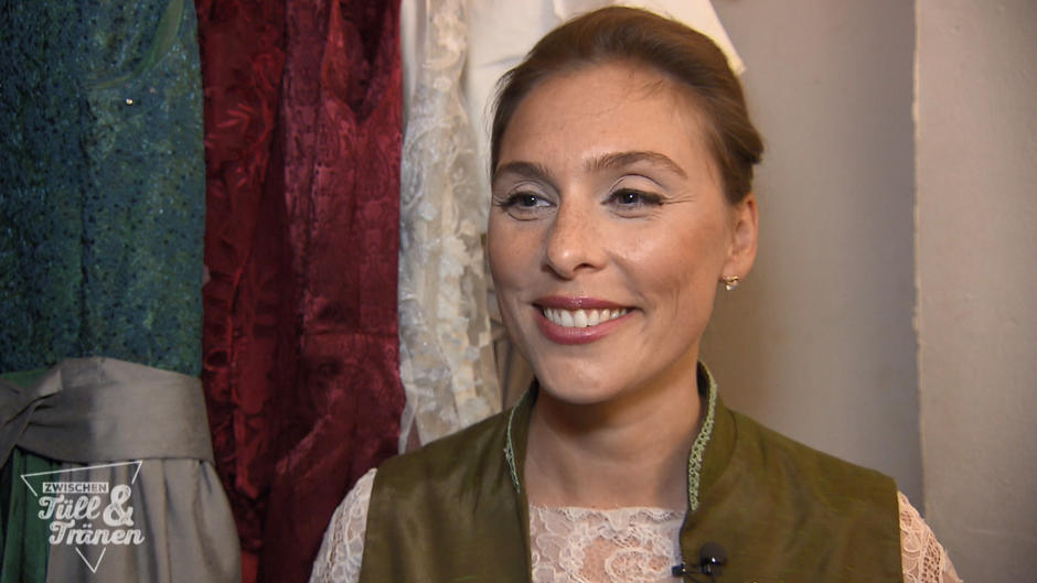 Sarah Tacks Dirndl begeistern nah und fern Sarah Tacks Dirndl begeistern nah und fern