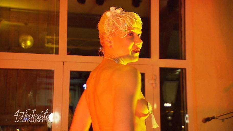 Burlesque-Show bei Anjas Hochzeit Burlesque-Show bei Anjas Hochzeit