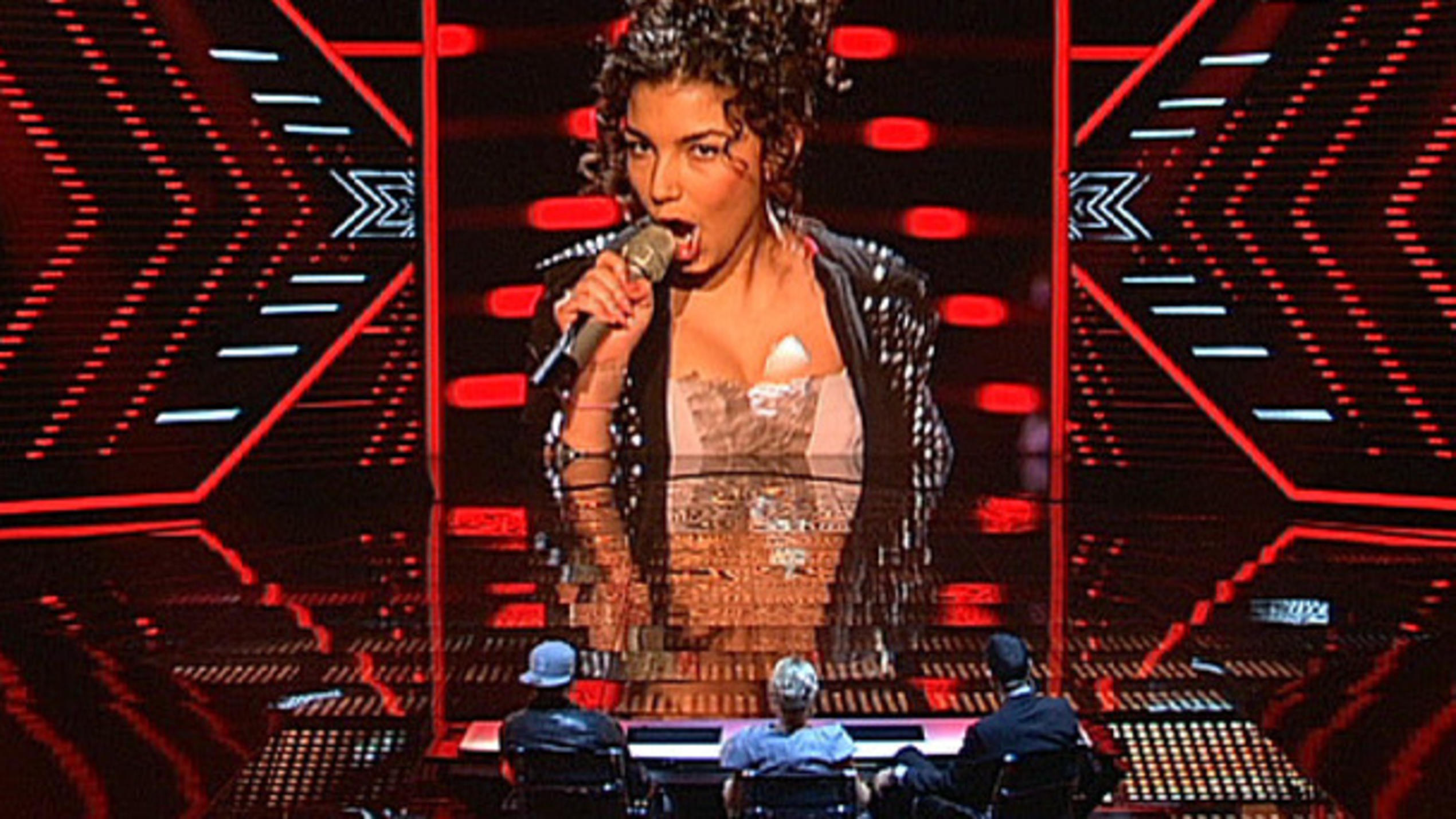 Gesangsduell: Monique Simon singt "Girls Just Want To Have Fun" Gesangsduell: Monique Simon singt "Girls Just Want To Have Fun"