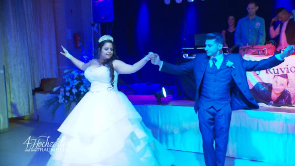 Fabiola und Dario zelebrieren die Eröffnung Fabiola und Dario zelebrieren die Eröffnung