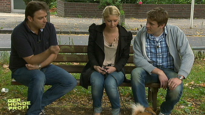 Hört Norbert jetzt endlich auf Frauchen Steffi? Hört Norbert jetzt endlich auf Frauchen Steffi?