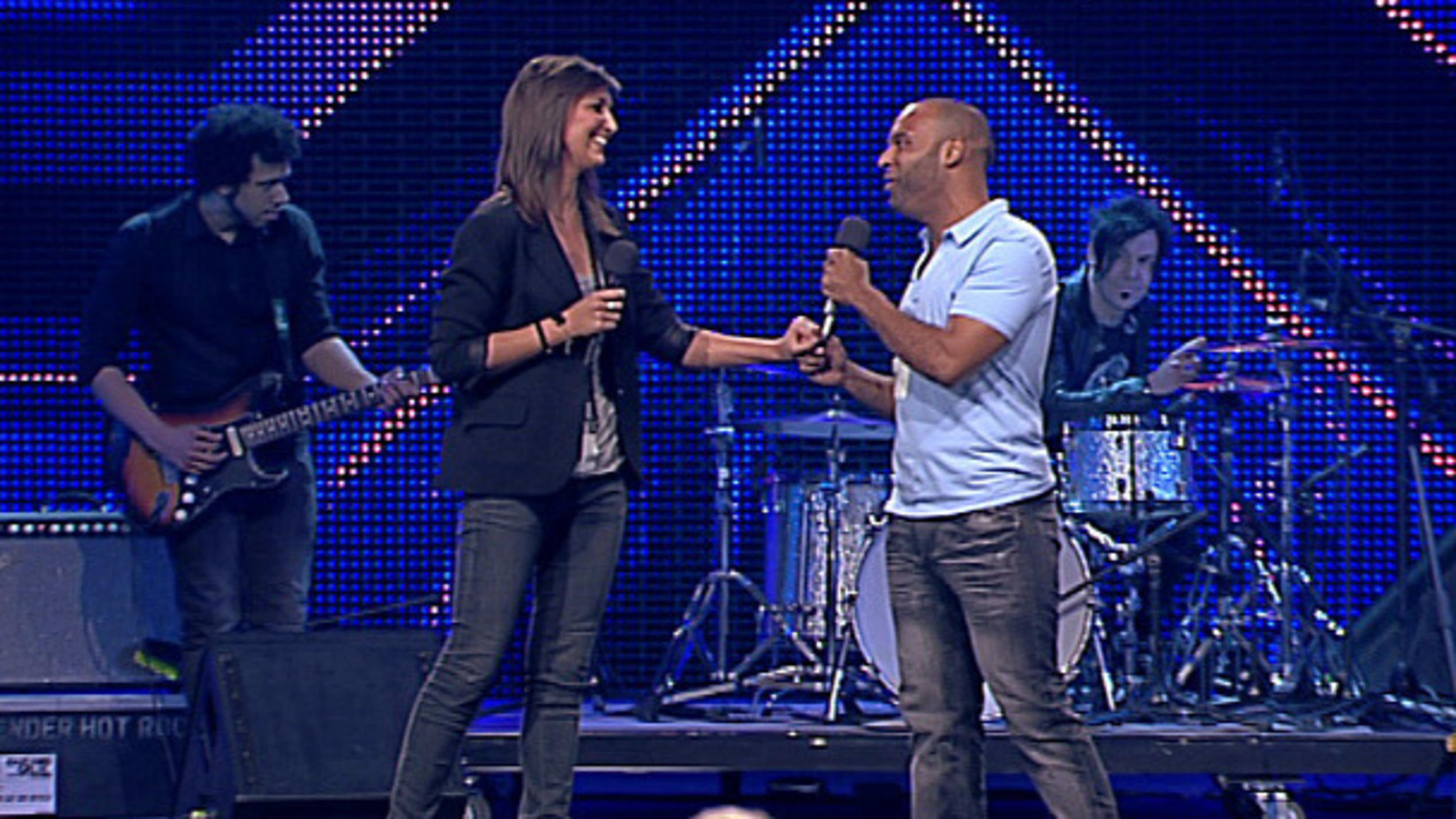 Nica & Joe vs. Angie & Joe: "All By Myself" Nica & Joe vs. Angie & Joe: "All By Myself"