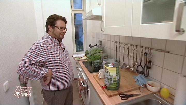 Thomas zapft das Fässchen an Thomas zapft das Fässchen an
