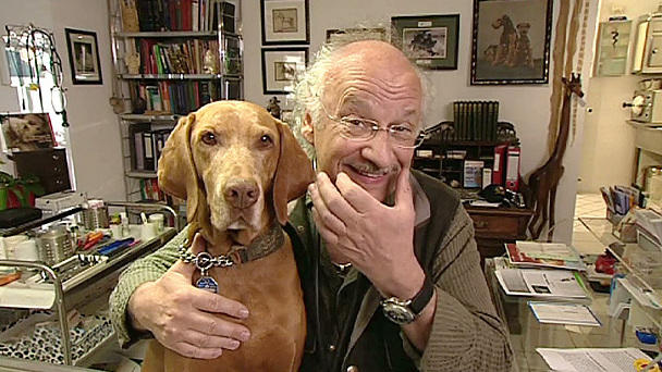 Dr. Wolf: Bitte lächeln! Dr. Wolf: Bitte lächeln!