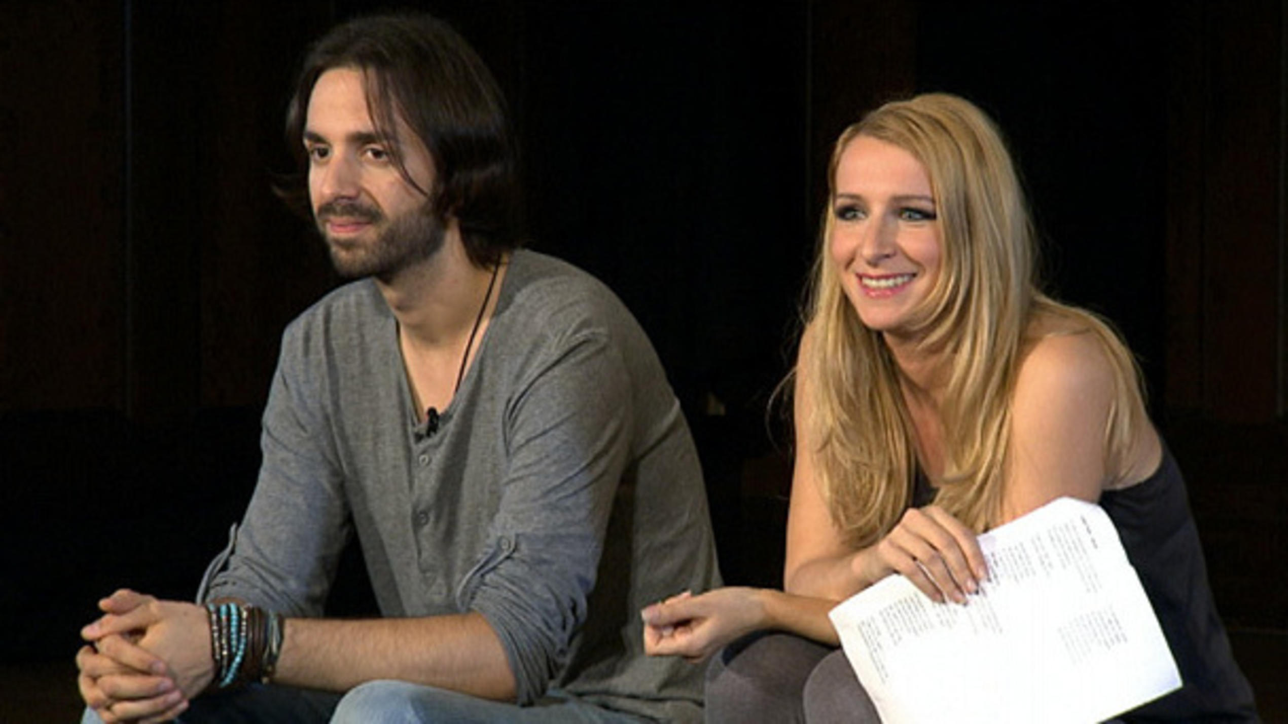 Sandra entscheidet sich für Rune und Josephine Sandra entscheidet sich für Rune und Josephine