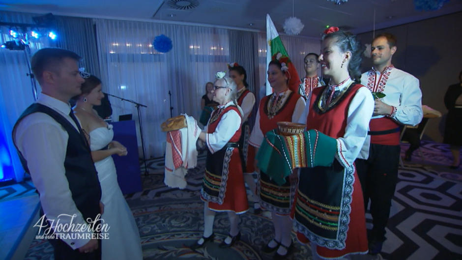 Die bulgarischen Traditionen sorgen für Begeisterung Die bulgarischen Traditionen sorgen für Begeisterung