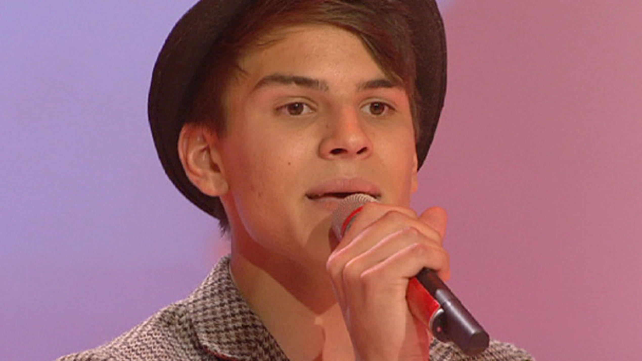 Lucas muss gegen Aron ran Lucas muss gegen Aron ran