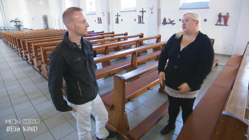 Heike und ihr Mann sind sehr gläubig Heike und ihr Mann sind sehr gläubig