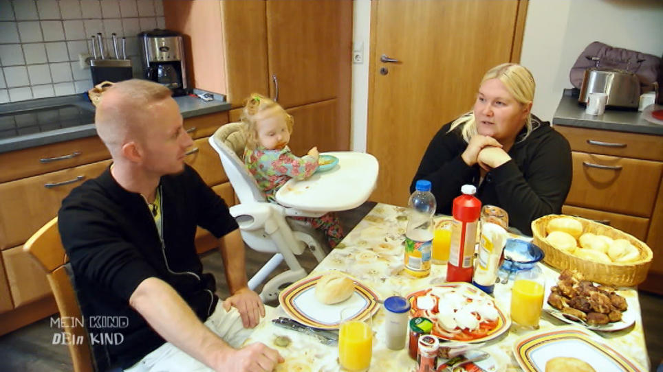 Daniel bemängelt Leas Ernährungsweise Daniel bemängelt Leas Ernährungsweise