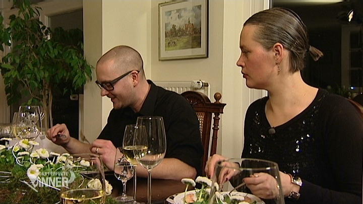 Eine Spinne im Salat beim perfekten Dinner! Eine Spinne im Salat beim perfekten Dinner!