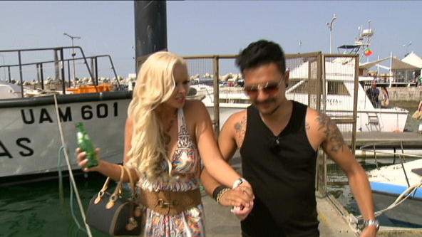 Flirtet Denny lieber mit Daniela Katzenberger? Flirtet Denny lieber mit Daniela Katzenberger?