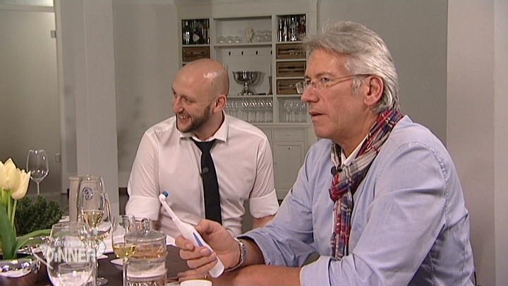 Murphy's Law beim Zahnbürsten-Roulette Murphy's Law beim Zahnbürsten-Roulette