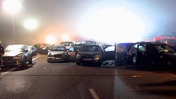 Unfallakte Ochtrup: Karambolage im Nebel Unfallakte Ochtrup: Karambolage im Nebel