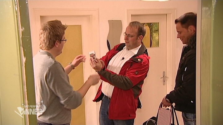 Thorsten rollt den roten Teppich aus Thorsten rollt den roten Teppich aus