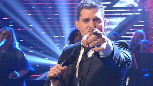 Showact Michael Bublé mit "Baby Please Come Home" Showact Michael Bublé mit "Baby Please Come Home"