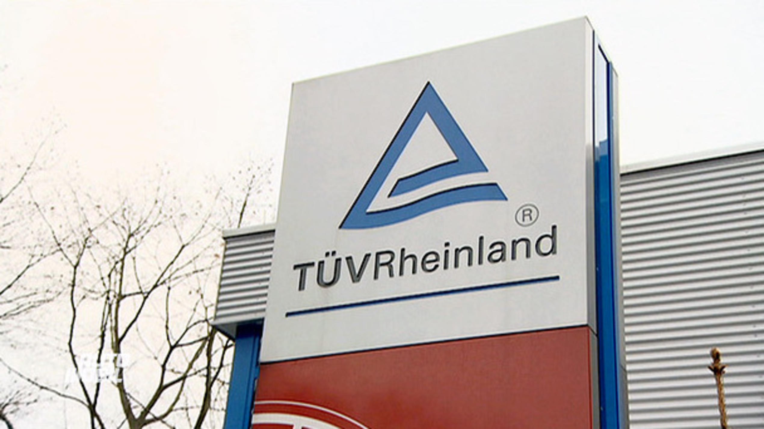 TÜV - Die Stunde der Wahrheit TÜV - Die Stunde der Wahrheit