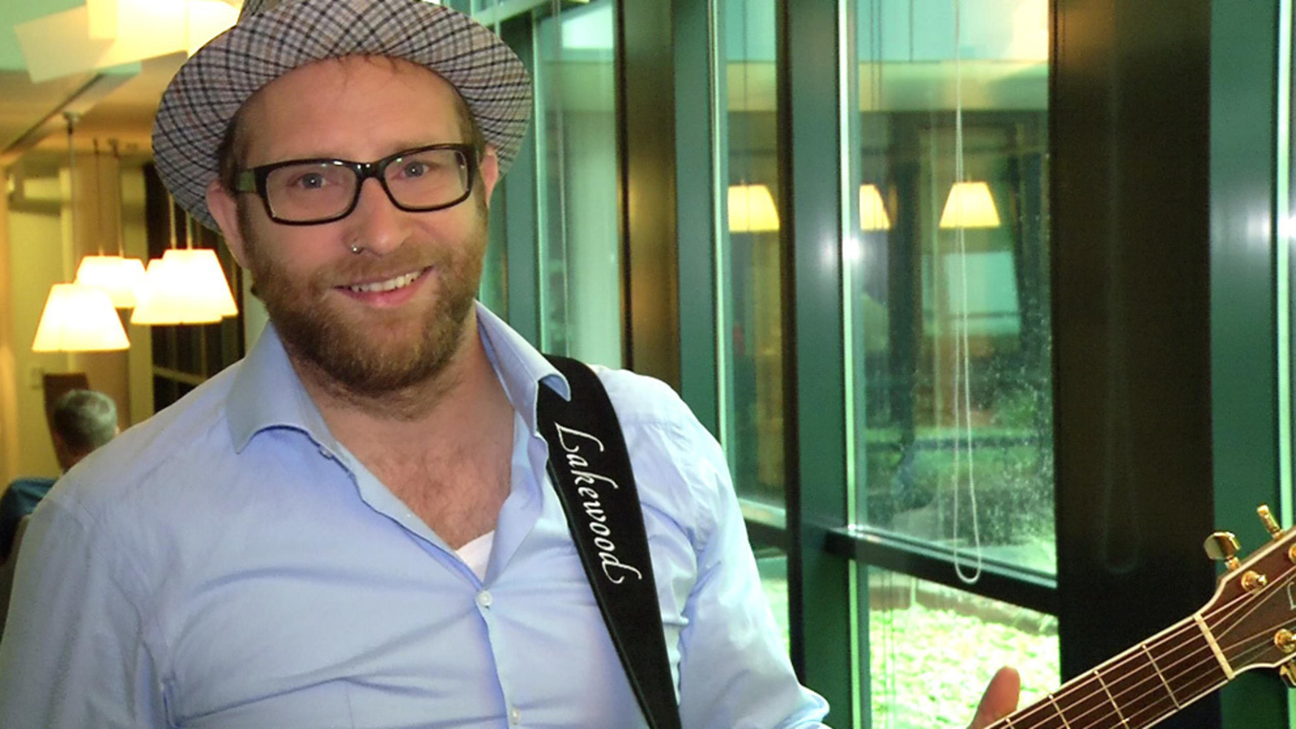 Gregor Meyle: "Heute Abend singe ich in Südafrika..." Gregor Meyle: "Heute Abend singe ich in Südafrika..."