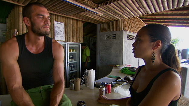 Manu und Mausi werden in Thailand bedroht Manu und Mausi werden in Thailand bedroht