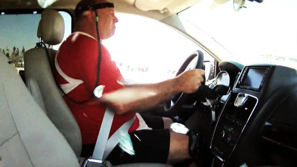 Lebendiger Crashtest-Dummy Lebendiger Crashtest-Dummy