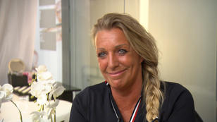 Birgit bringt den Sommerteint für's Tropen-Motto mit Birgit bringt den Sommerteint für's Tropen-Motto mit