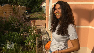 Sina strahlt mit der Sonne um die Wette Sina strahlt mit der Sonne um die Wette