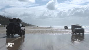 Der gefährliche Sand-Highway von Fraser Island Der gefährliche Sand-Highway von Fraser Island