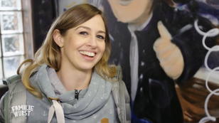 Julia hat für Michael eine ganz besondere Überraschung Julia hat für Michael eine ganz besondere Überraschung