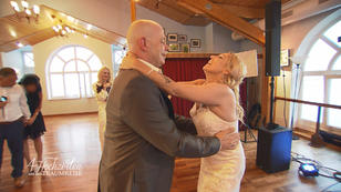 Selbst der Hochzeitstanz ist crazy Selbst der Hochzeitstanz ist crazy