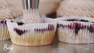 Mascarpone für Cupcakes, Tiramisukugeln und Glas-Dessert Mascarpone für Cupcakes, Tiramisukugeln und Glas-Dessert