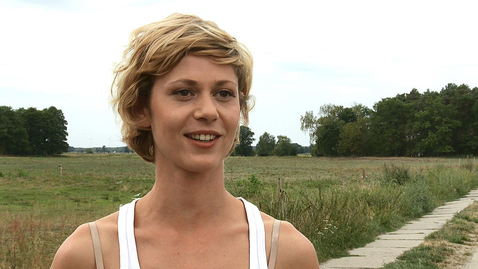 "Katharina hat etwas Flirrendes" "Katharina hat etwas Flirrendes"