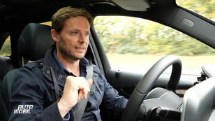 Alexander testet das Elektroauto Alexander testet das Elektroauto
