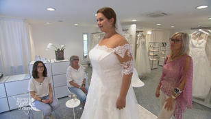 "Ich möchte schön in meinem Kleid aussehen" "Ich möchte schön in meinem Kleid aussehen"