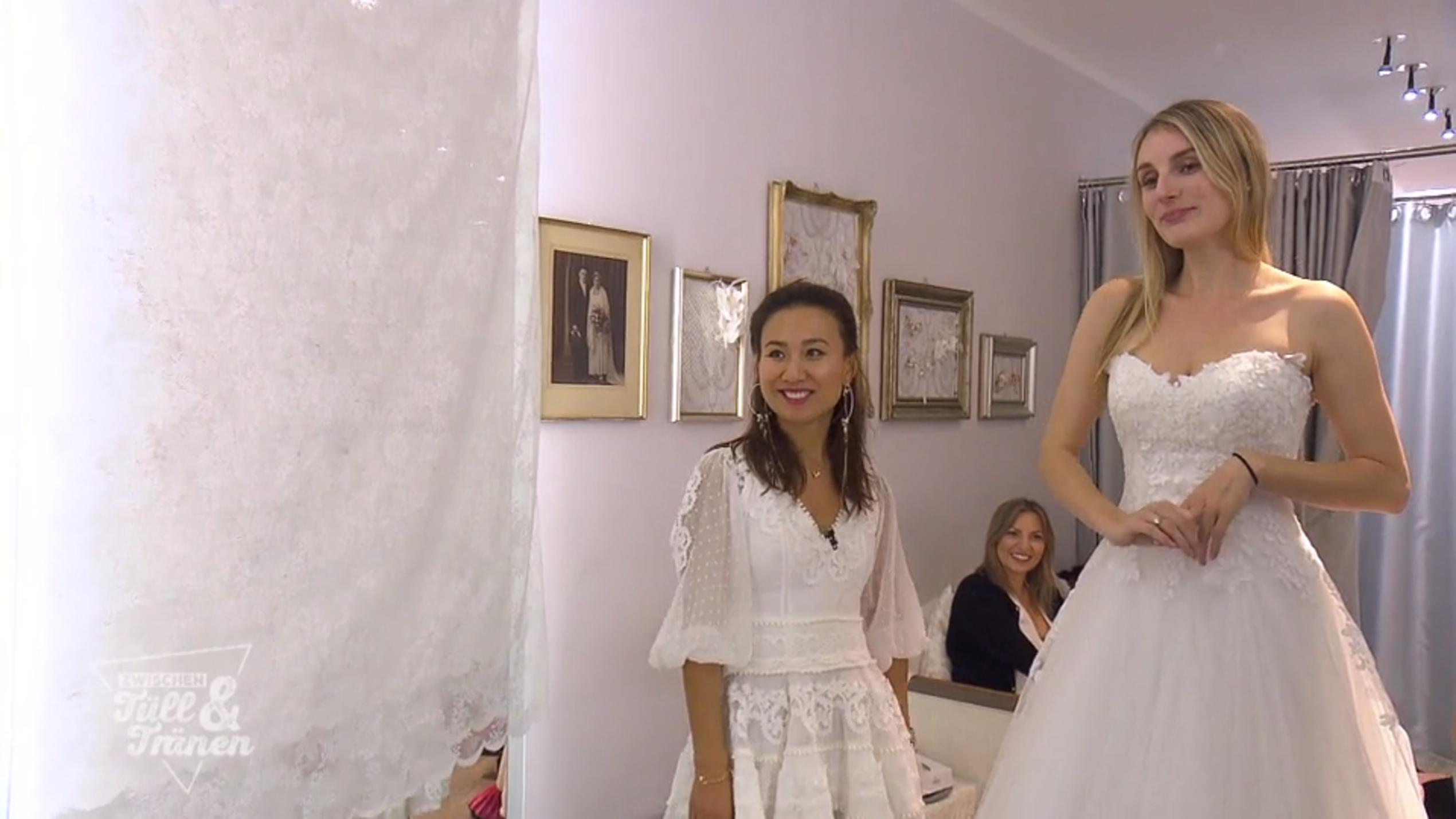 Alina hat immer noch ein paar Sachen auszusetzen Alina hat immer noch ein paar Sachen auszusetzen