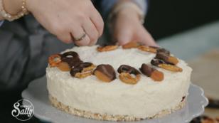 Für den Restekuchen wird Sally richtig kreativ Für den Restekuchen wird Sally richtig kreativ