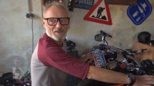 Gerhard hat ein lautes Hobby Gerhard hat ein lautes Hobby