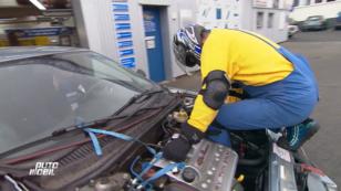 Testfahrt bei offenem Motorraum Testfahrt bei offenem Motorraum