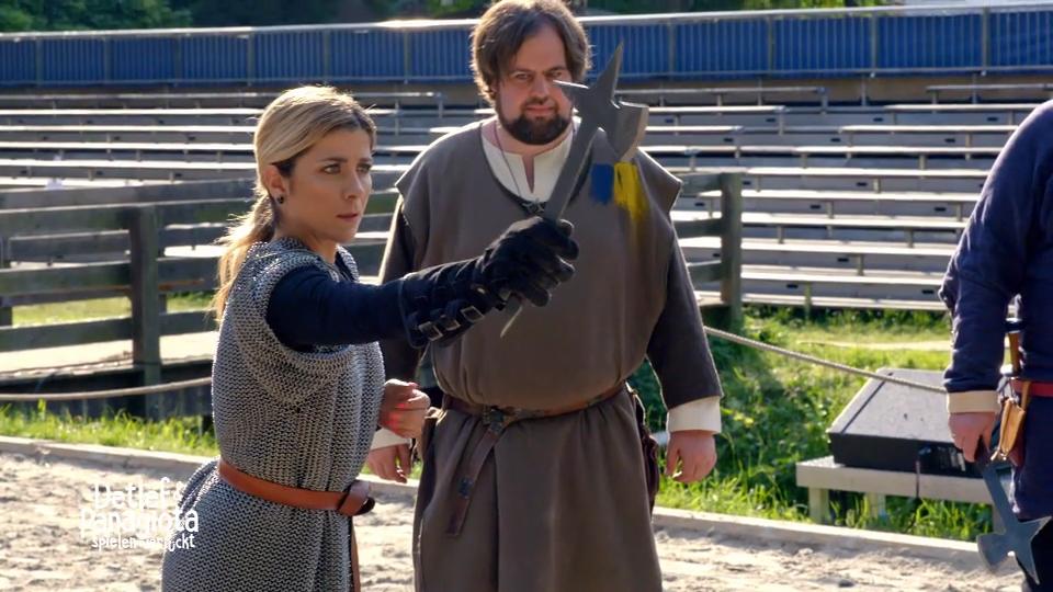 Detlef und Panagiota schwingen die Äxte Detlef und Panagiota schwingen die Äxte