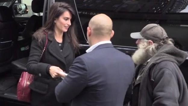 "Radioman": Süße Begegnung mit Penelope Cruz "Radioman": Süße Begegnung mit Penelope Cruz
